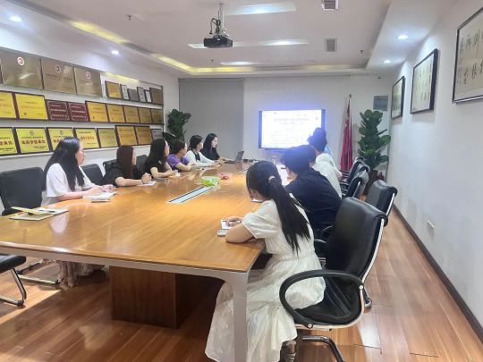 緊跟政策新步伐，夯實(shí)專(zhuān)業(yè)強(qiáng)根基——公司招標(biāo)代理部深入學(xué)習(xí)三項(xiàng)行業(yè)新規(guī)